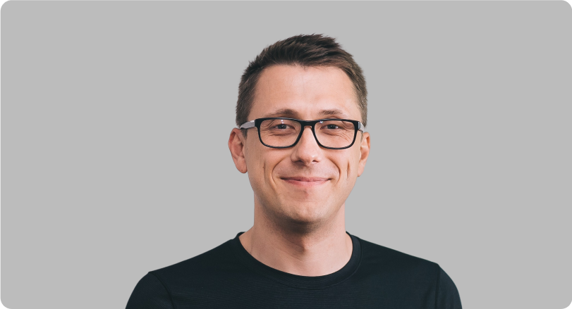 Alex Shevchenko headshot